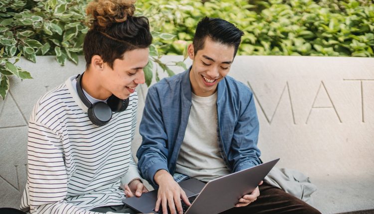 sosyal medyada takipci kazanma ve etkilesimi artirma stratejileri